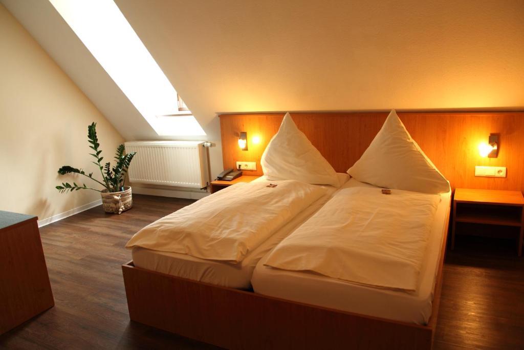 Hotel Folklorehof ケムニッツ 部屋 写真